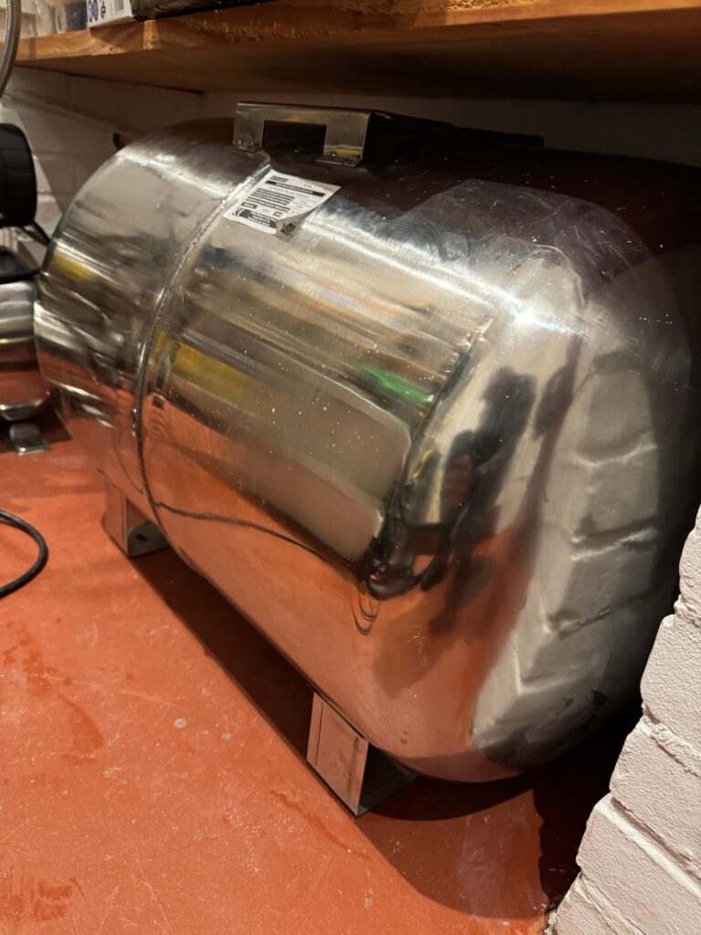 Hydrofoorpomp